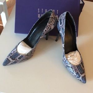 Stuart Weitzman snake charmer pumps